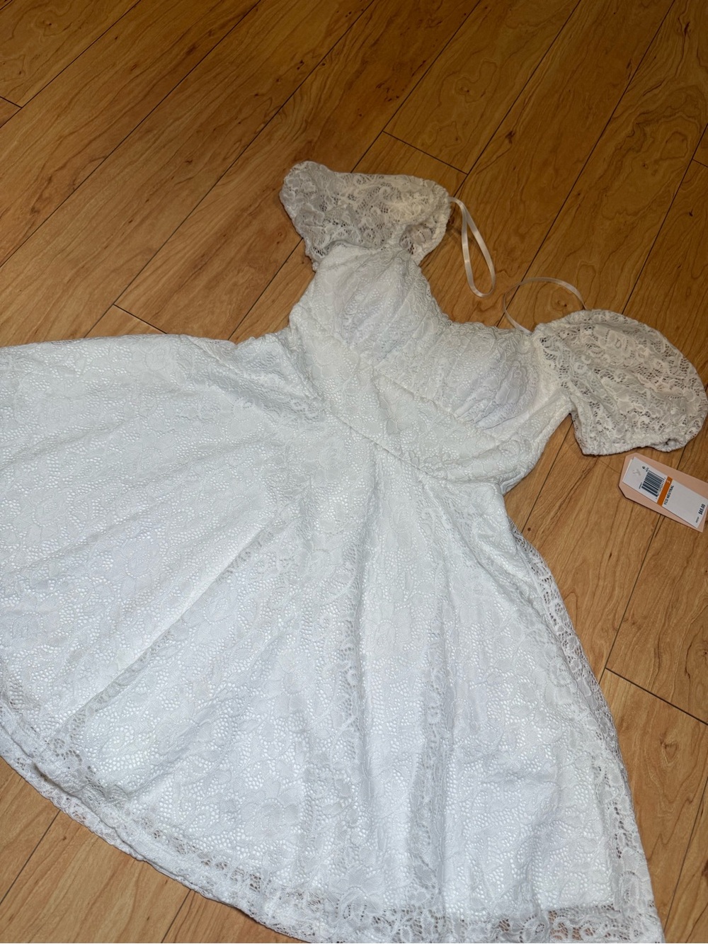 City Studio White Lace Mini Dress Small Off Shoulder Puff Sleeve NWT